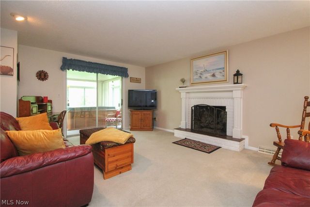 452 Rockland Drive, Boardman, OH 44512