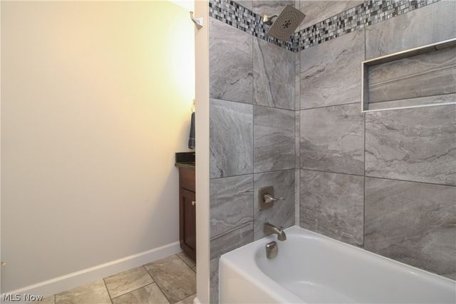 452 Rockland Drive, Boardman, OH 44512