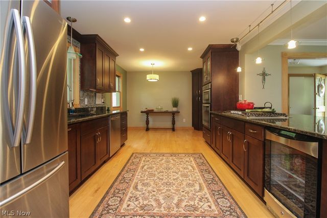 452 Rockland Drive, Boardman, OH 44512