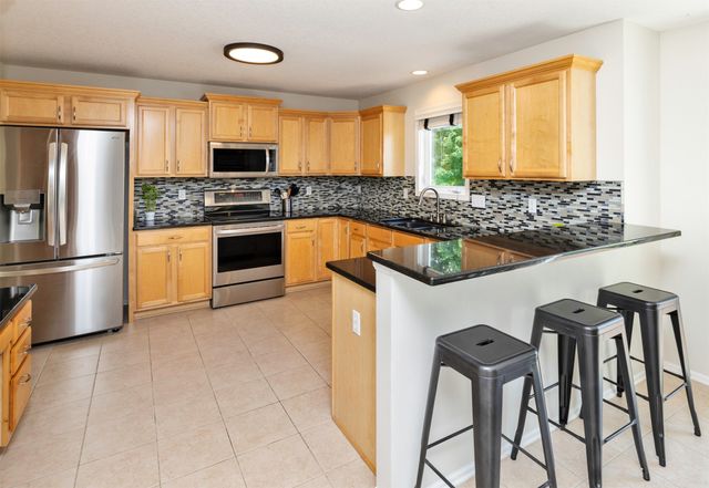 12306 Prairie Drive, Urbandale, IA 50323