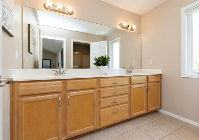 12306 Prairie Drive, Urbandale, IA 50323