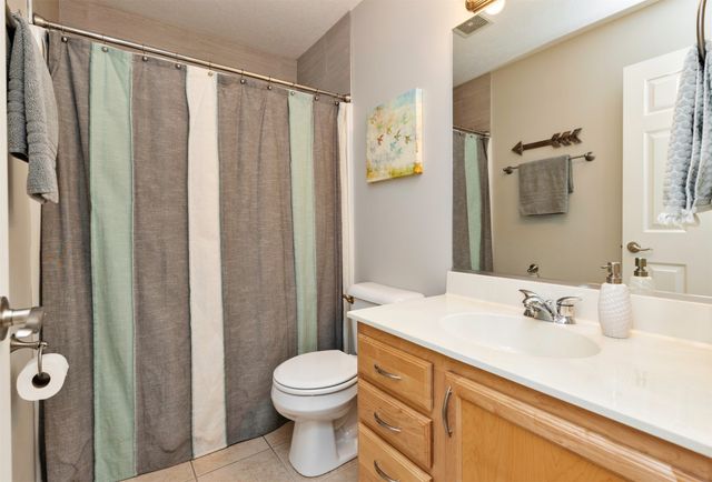 12306 Prairie Drive, Urbandale, IA 50323