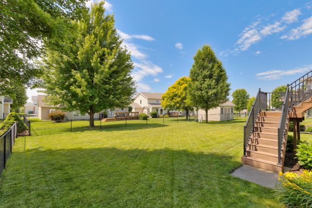 12306 Prairie Drive, Urbandale, IA 50323