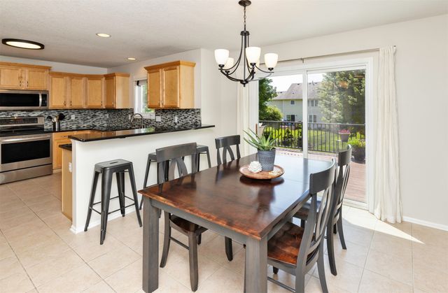 12306 Prairie Drive, Urbandale, IA 50323