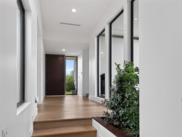 3120 Sanctuary Drive, Grand Prairie, TX 75104