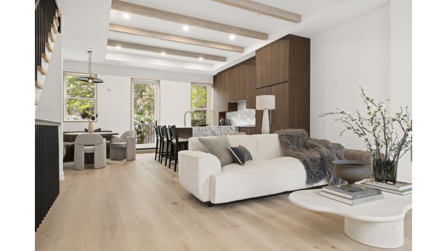 227 WARREN Street, New York City, NY 11201