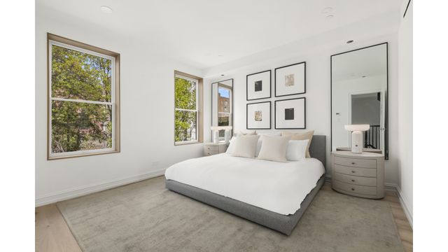 227 WARREN Street, New York City, NY 11201