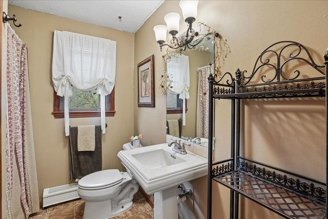 93 English Range Road, Derry, NH 03038