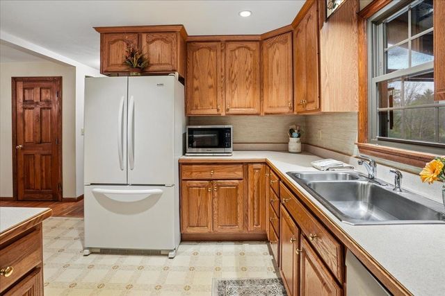 93 English Range Road, Derry, NH 03038