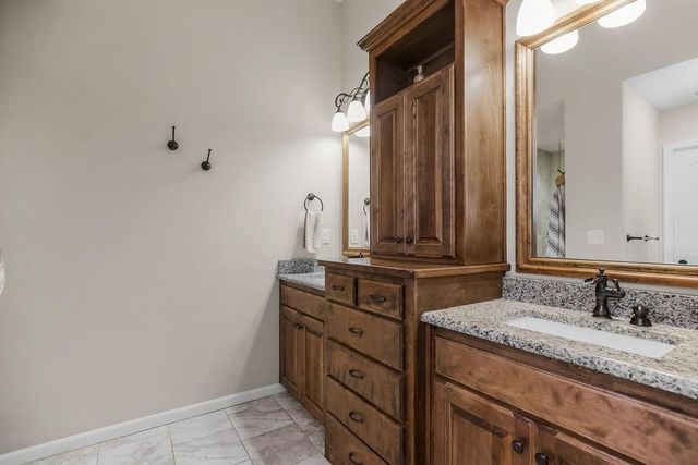 27810 E 133rd Court, Lee's Summit, MO 64086