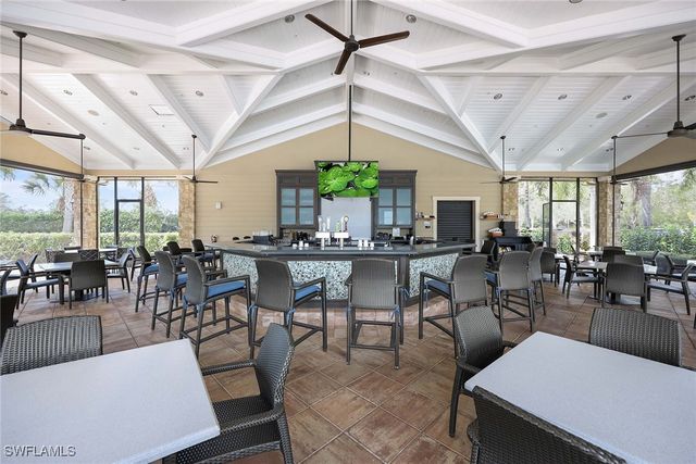 7049 Live Oak DR, Naples, FL 34114