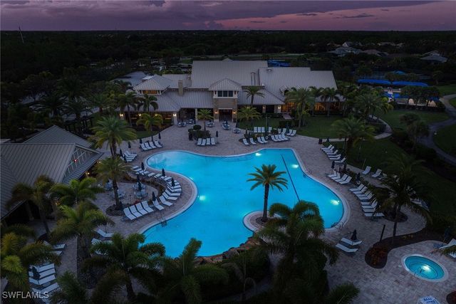 7049 Live Oak DR, Naples, FL 34114