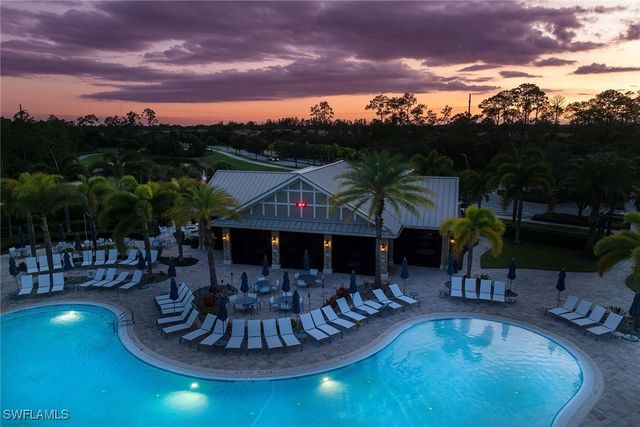 7049 Live Oak DR, Naples, FL 34114