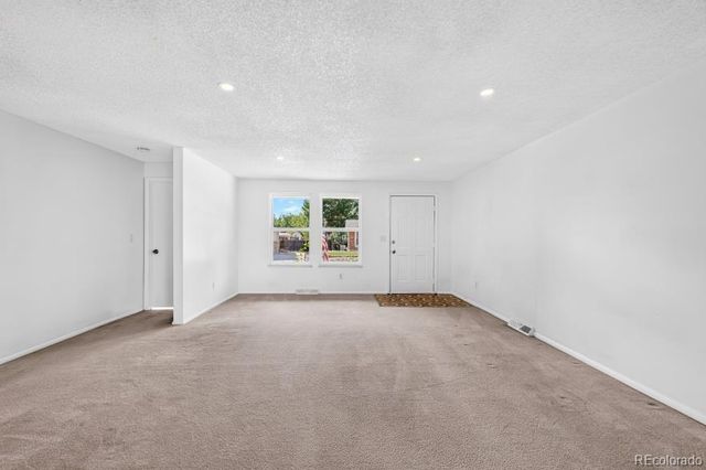 8399 W 77th Way, Arvada, CO 80005
