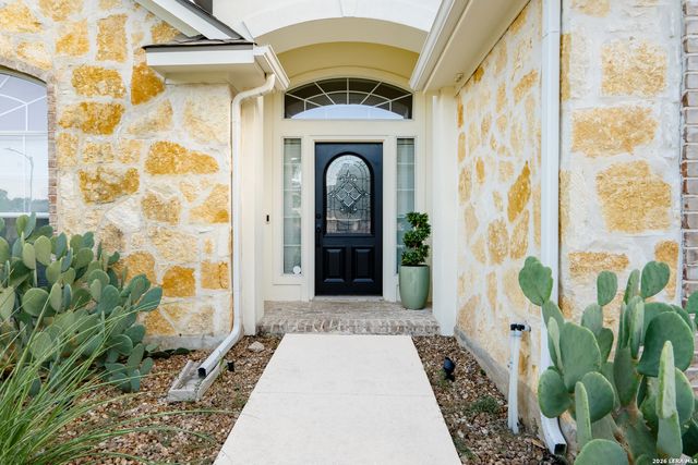 8910 Los Sonoma Rio, Helotes, TX 78023
