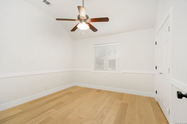 8910 Los Sonoma Rio, Helotes, TX 78023