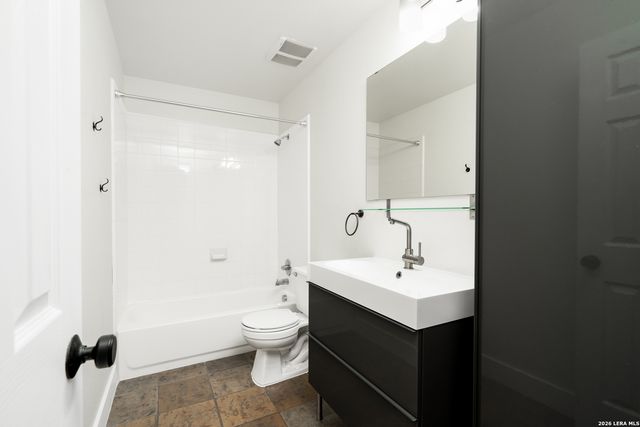 8910 Los Sonoma Rio, Helotes, TX 78023