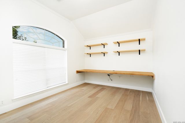 8910 Los Sonoma Rio, Helotes, TX 78023