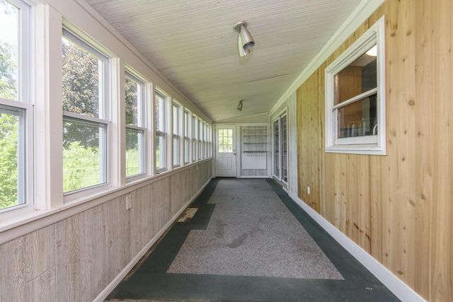W224S9735 Big Bend Dr, Big Bend, WI 53103