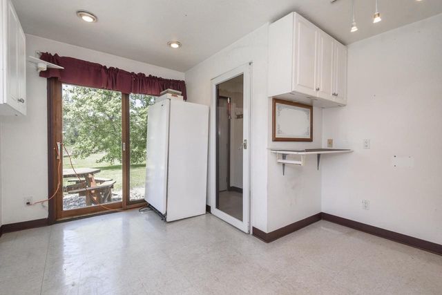 W224S9735 Big Bend Dr, Big Bend, WI 53103