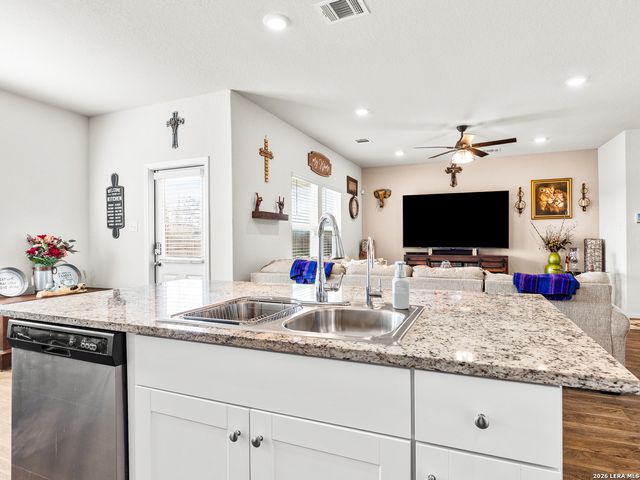 12022 Chelan River, San Antonio, TX 78245