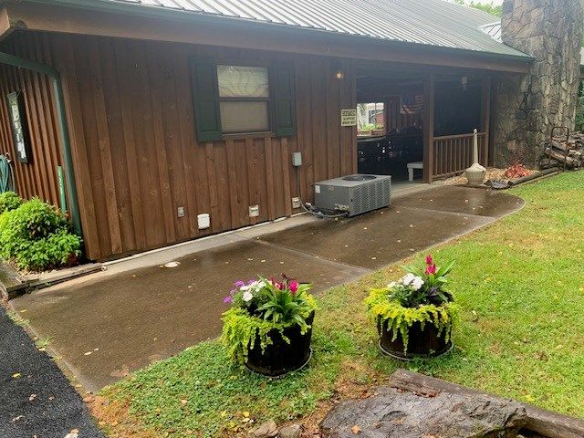 212 Vista Circle, Blairsville, GA 30512