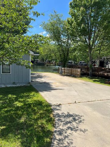 212 Vista Circle, Blairsville, GA 30512