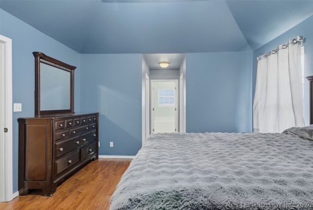 8114 Forrest Glenn Road, Claremore, OK 74019