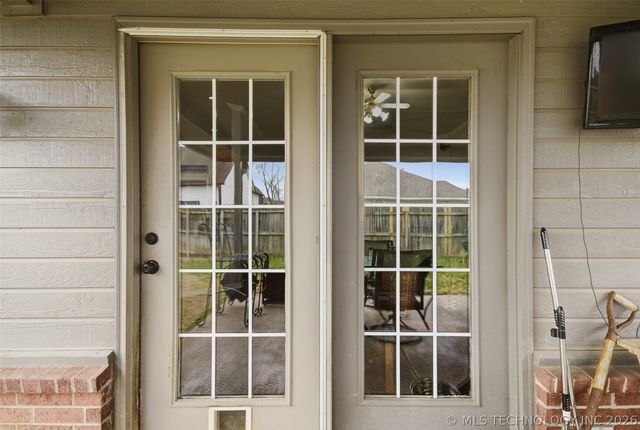 8114 Forrest Glenn Road, Claremore, OK 74019