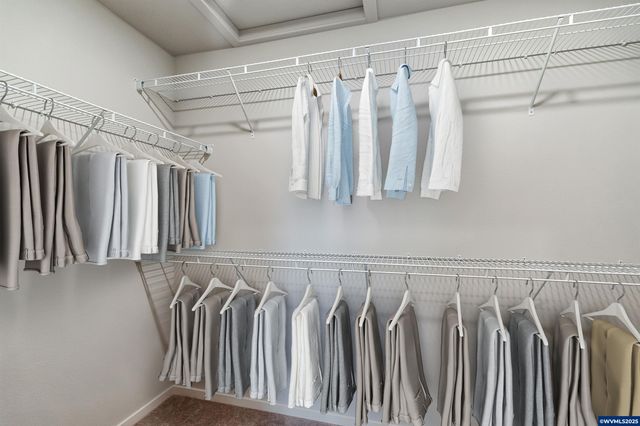 638 Merriott Ln, Woodburn, OR 97071