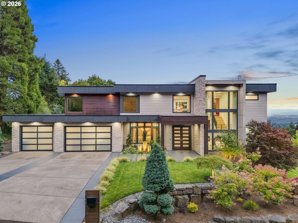 707 Nw SKYLINE CREST Rd, Portland, OR 97229
