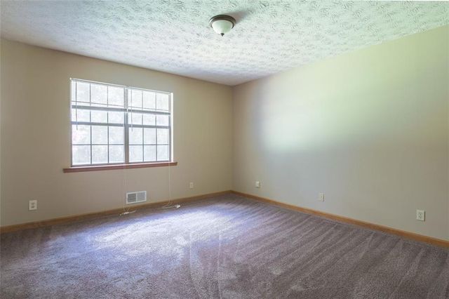 310 SUMMERWOOD Lane, Stockbridge, GA 30281