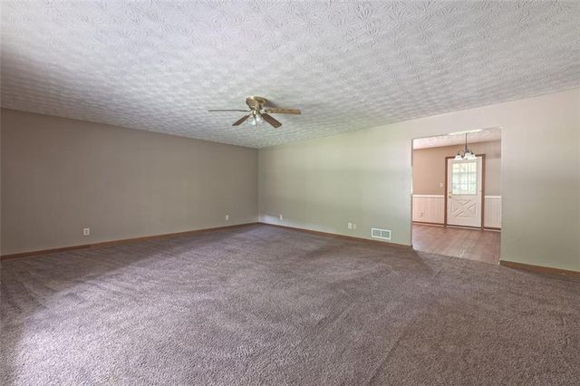 310 SUMMERWOOD Lane, Stockbridge, GA 30281