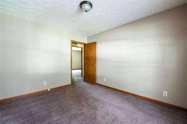 310 SUMMERWOOD Lane, Stockbridge, GA 30281