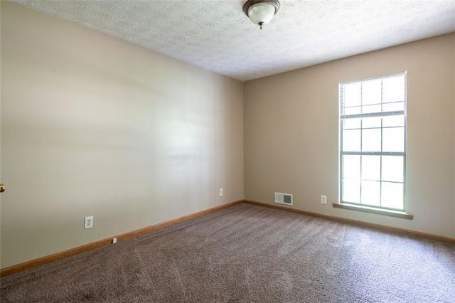 310 SUMMERWOOD Lane, Stockbridge, GA 30281