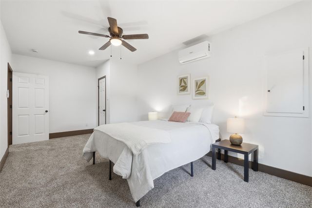 612 Shady Oaks Trail, Burleson, TX 76028