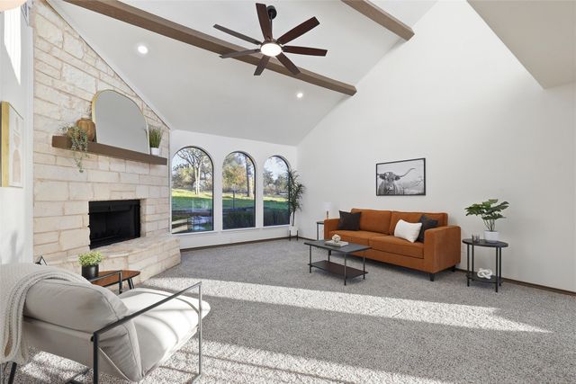 612 Shady Oaks Trail, Burleson, TX 76028