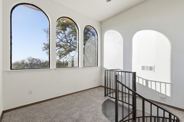 612 Shady Oaks Trail, Burleson, TX 76028