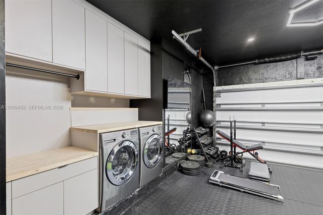 16314 SW 57th St, Miami, FL 33193