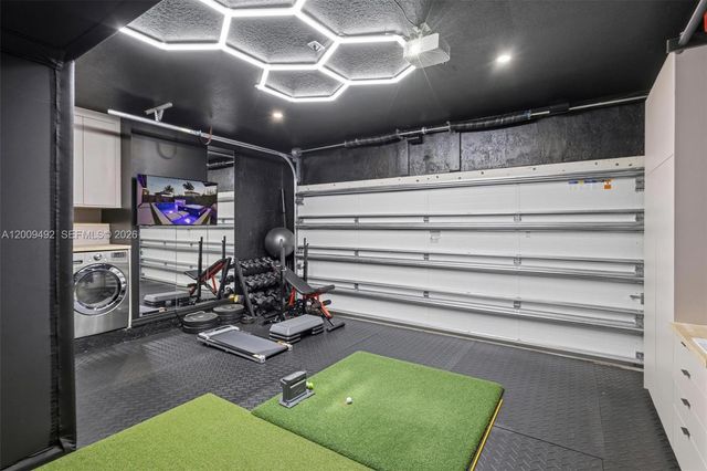 16314 SW 57th St, Miami, FL 33193