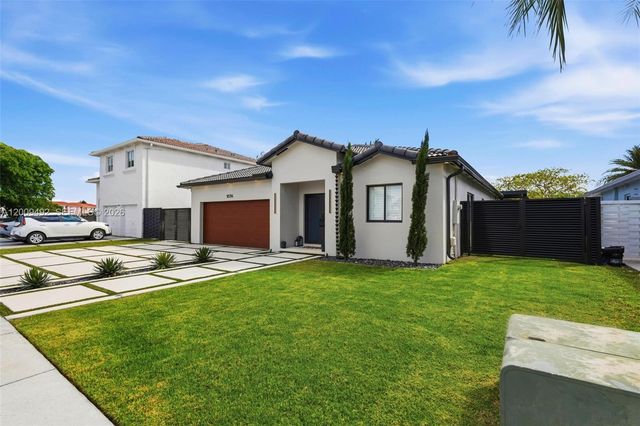 16314 SW 57th St, Miami, FL 33193