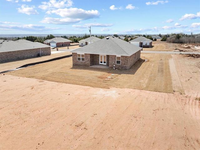 5190 Grassland Drive, Guthrie, OK 73044
