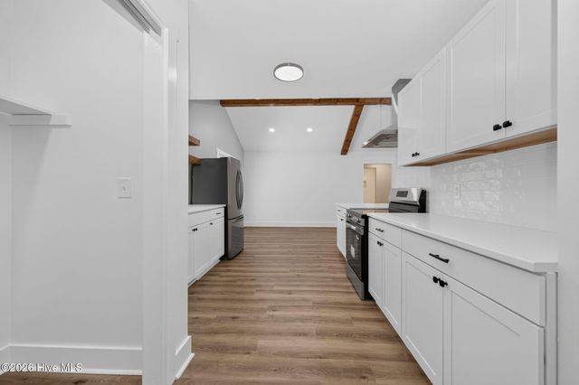137 NE 31st Street, Oak Island, NC 28465