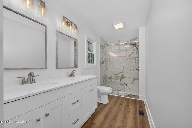 137 NE 31st Street, Oak Island, NC 28465