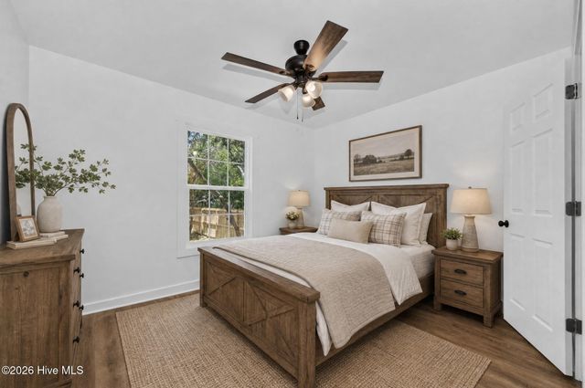 137 NE 31st Street, Oak Island, NC 28465