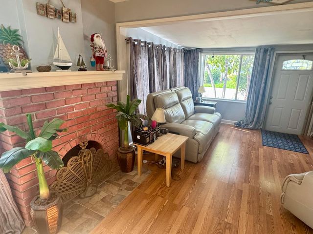 1322 N M Street, Lake Worth Beach, FL 33460