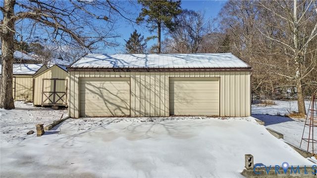 3605 Spruce Ave, Colonial Heights, VA 23834