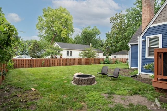 411 Edward Court, Des Plaines, IL 60016