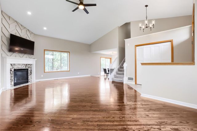 22541 Monroe Street NE, East Bethel, MN 55011