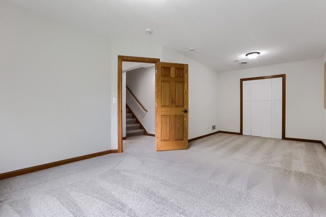 22541 Monroe Street NE, East Bethel, MN 55011